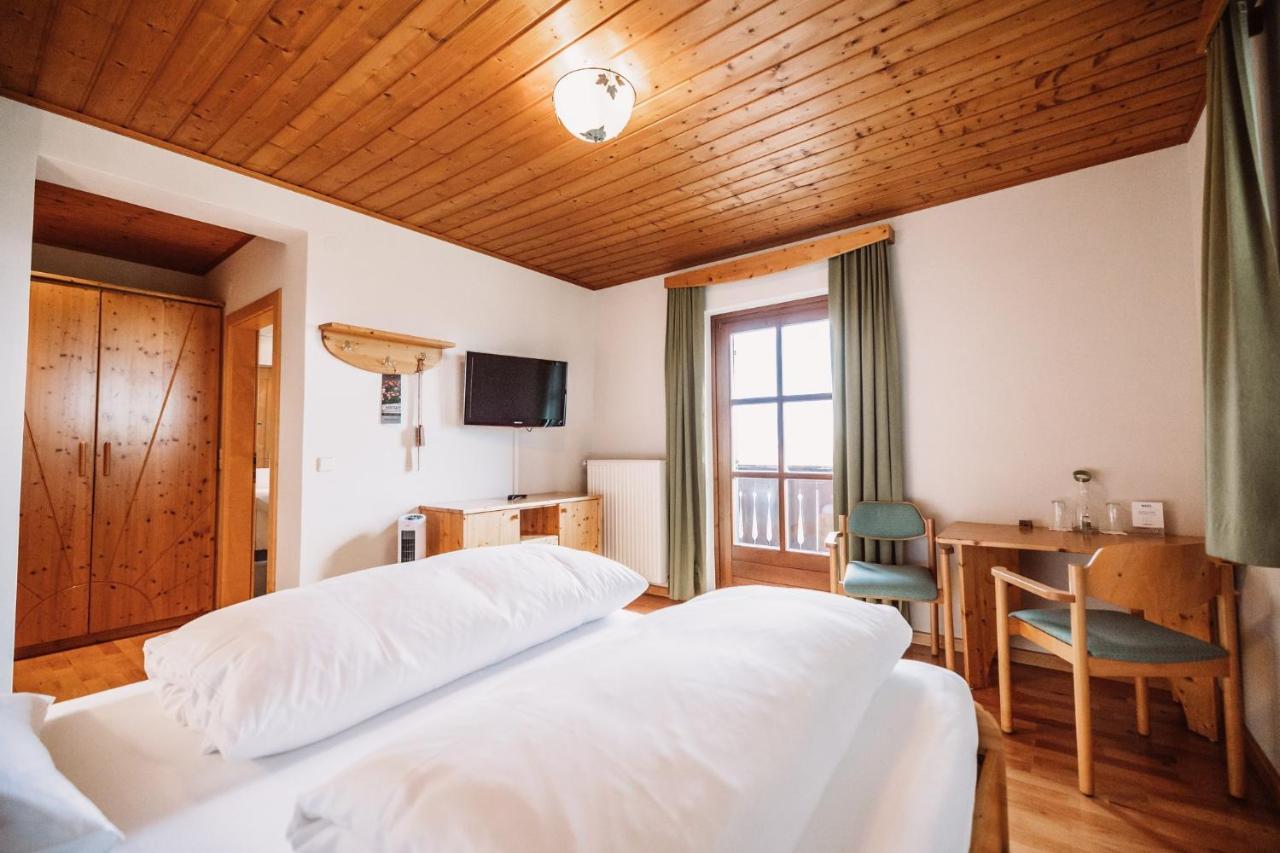 Weinhotel Maitz Wolfgang Ratsch an der Weinstraße エクステリア 写真