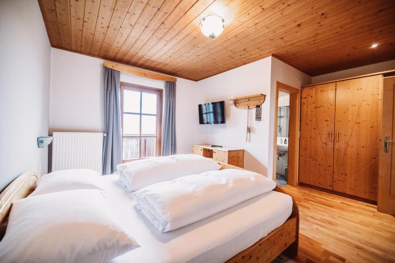 Weinhotel Maitz Wolfgang Ratsch an der Weinstraße エクステリア 写真