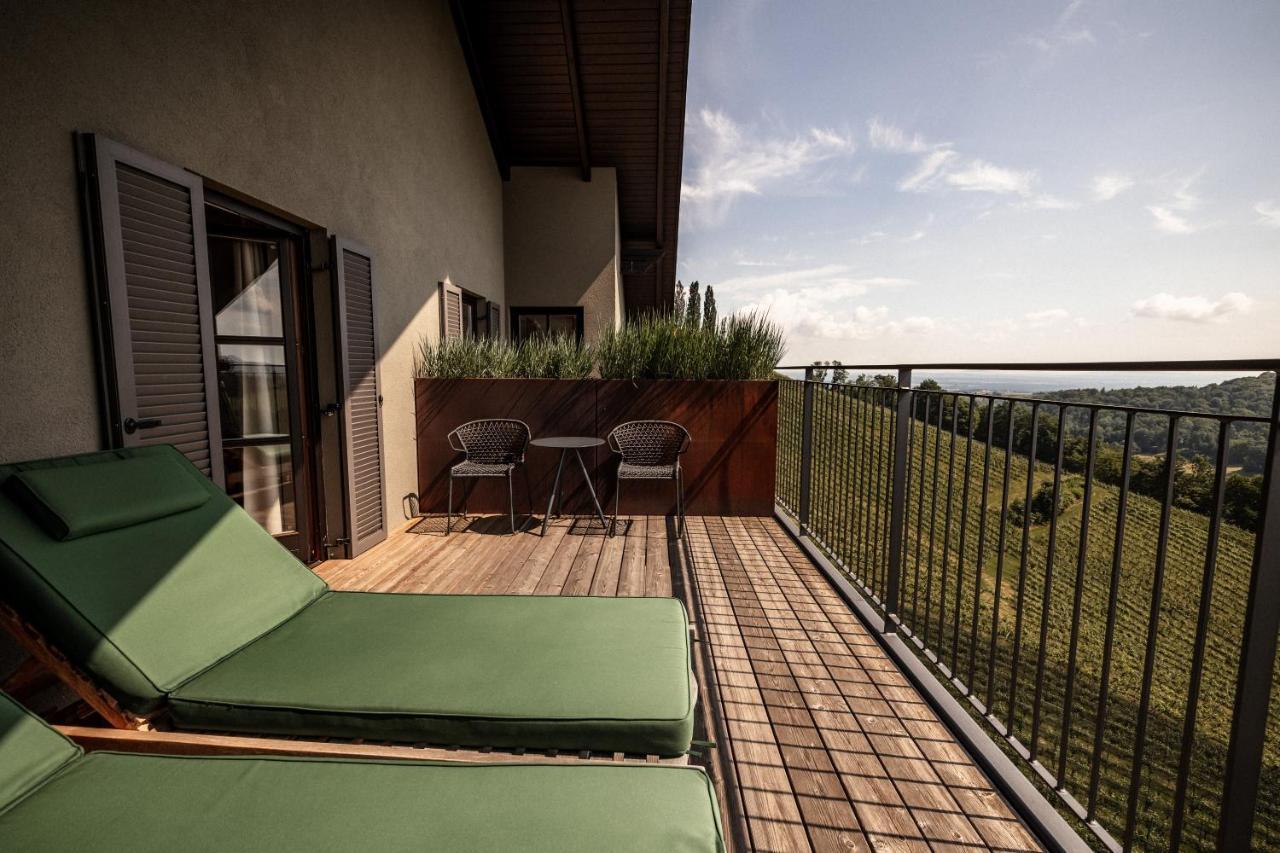 Weinhotel Maitz Wolfgang Ratsch an der Weinstraße エクステリア 写真